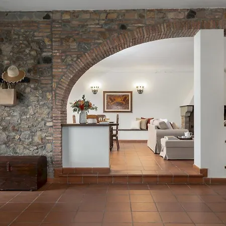 Villa Loredana 12, Emma Montaione